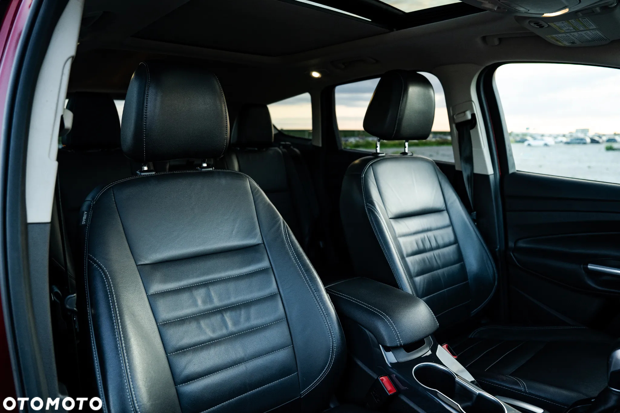 Ford Escape 2.0 EcoBoost AWD Titanium - 21