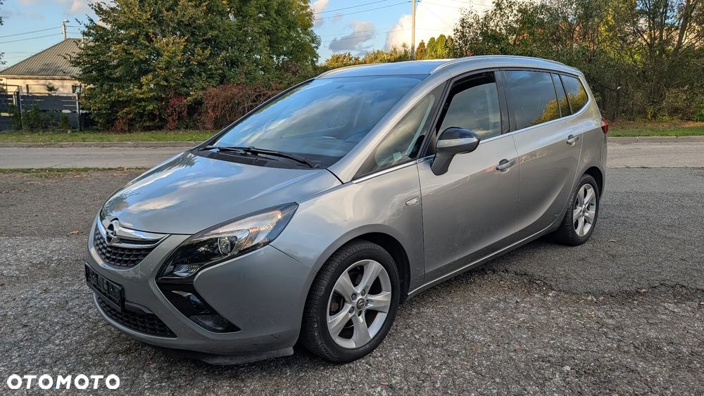 Opel Zafira 2012 photo 2