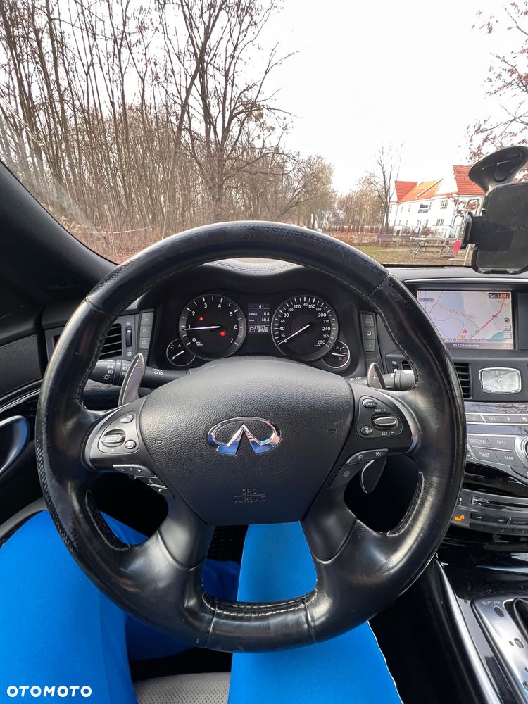 Infiniti Q70 2.2d Premium Executive - 16