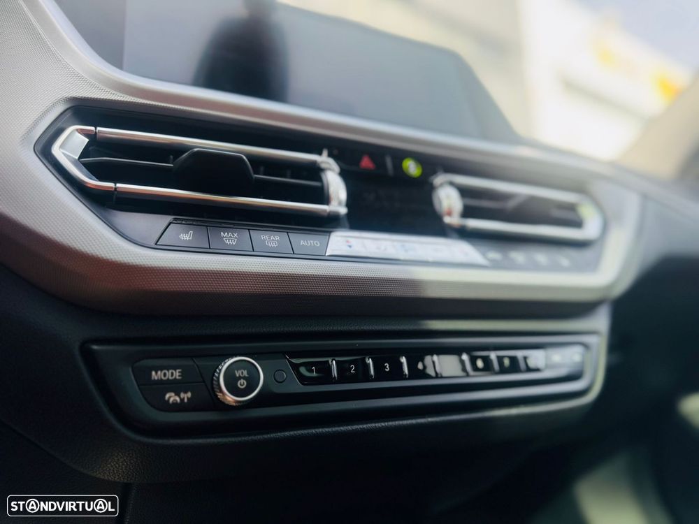 BMW 116 i Line Sport - 28