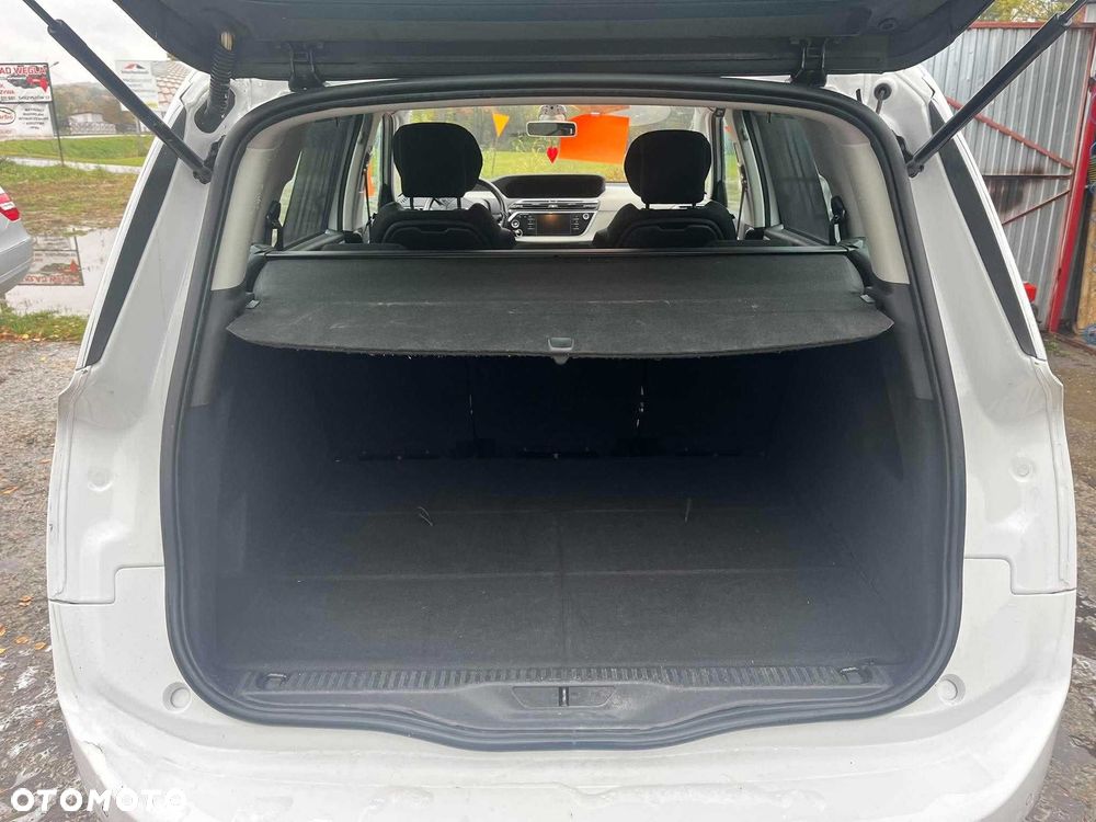 Citroën C4 Picasso - 8