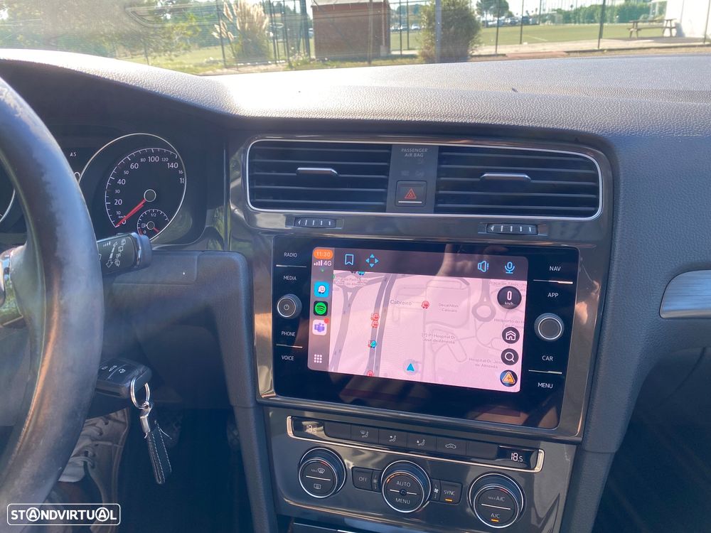 VW Golf Variant 1.0 TSI Confortline - 16