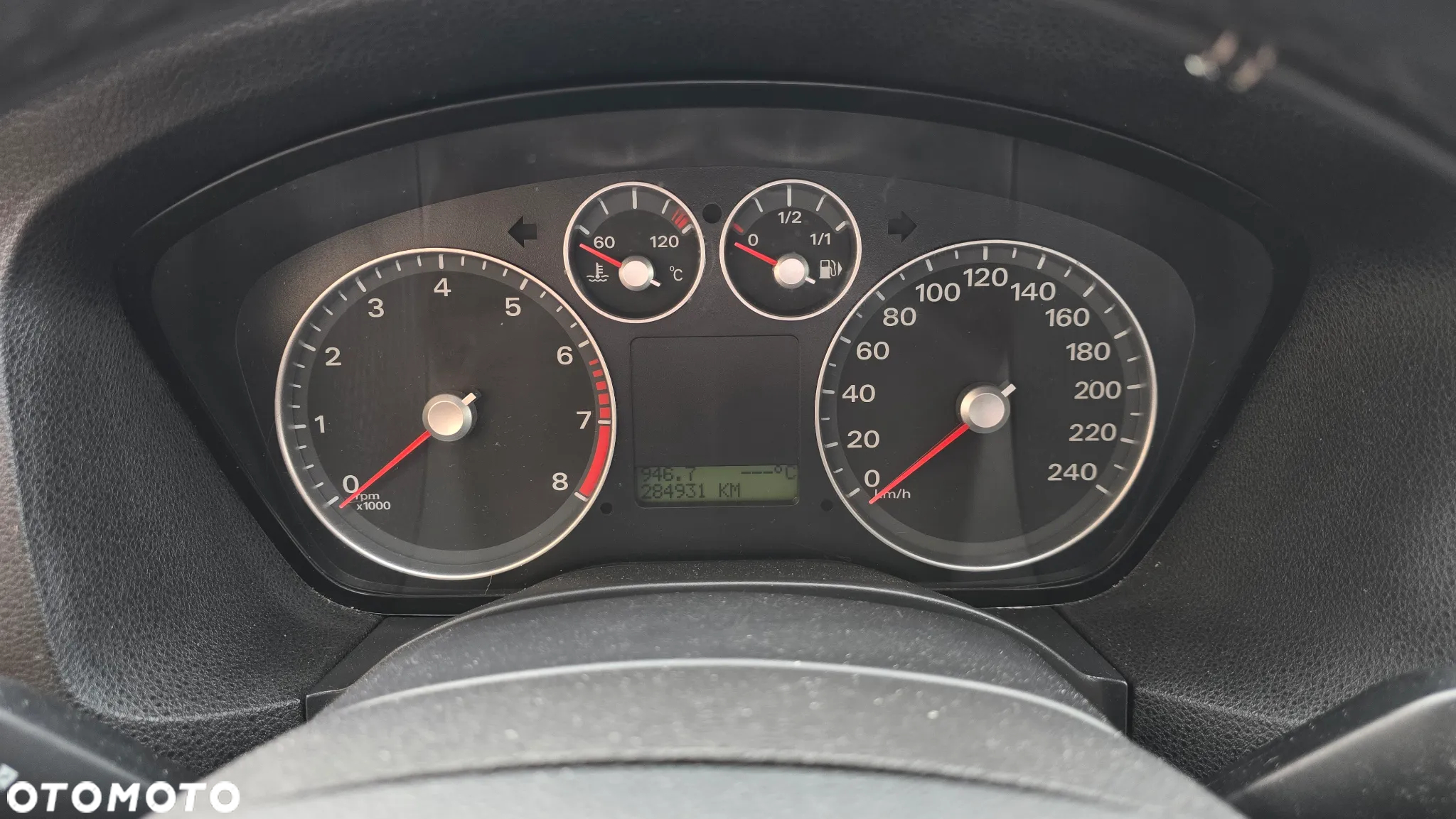 Ford Focus 1.6 Comfort - 16