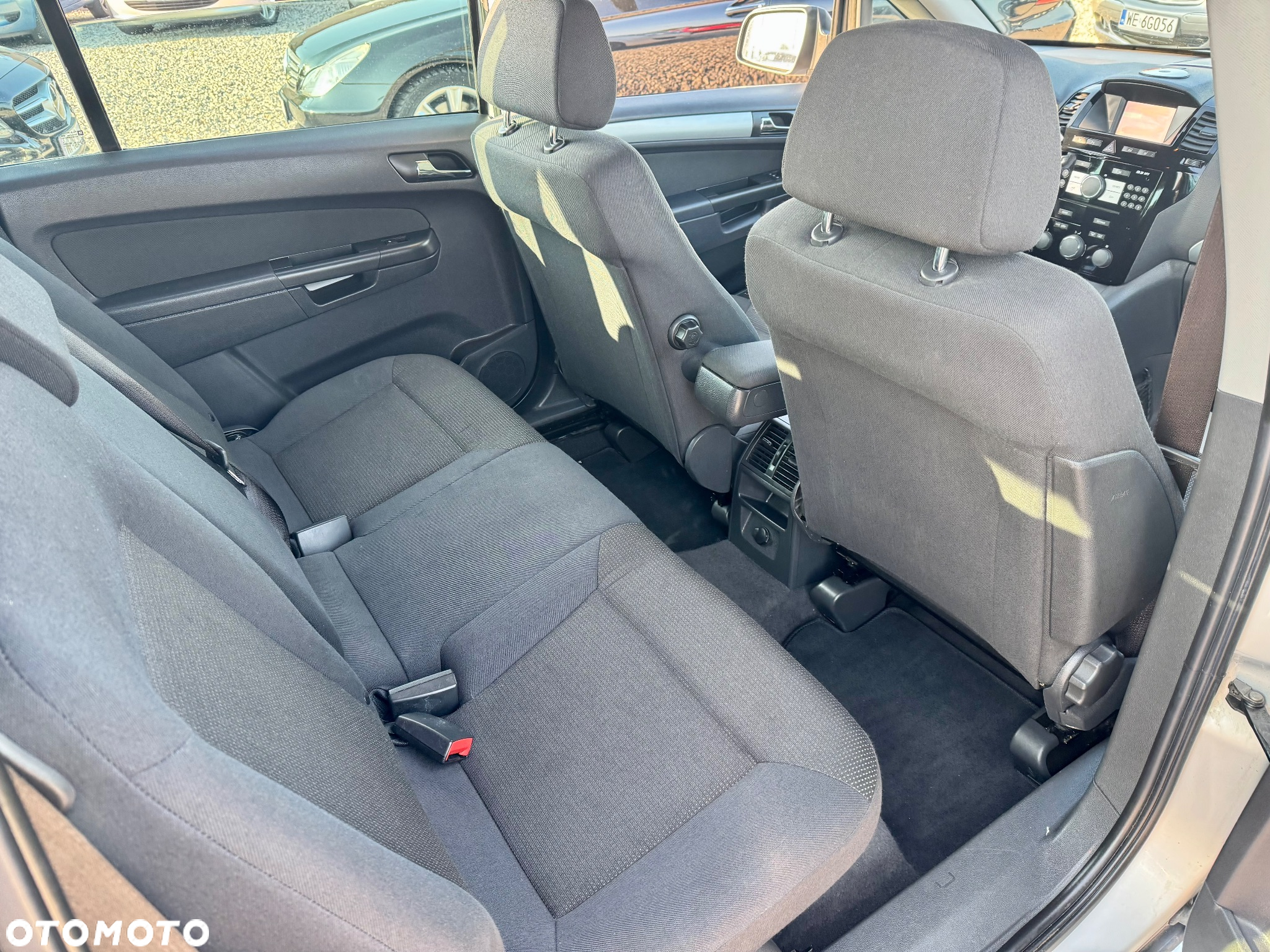 Opel Zafira - 13