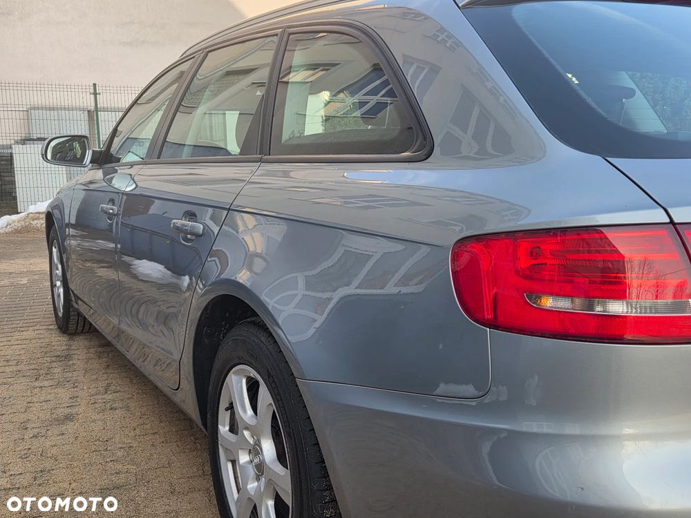 Audi A4 Avant - 15