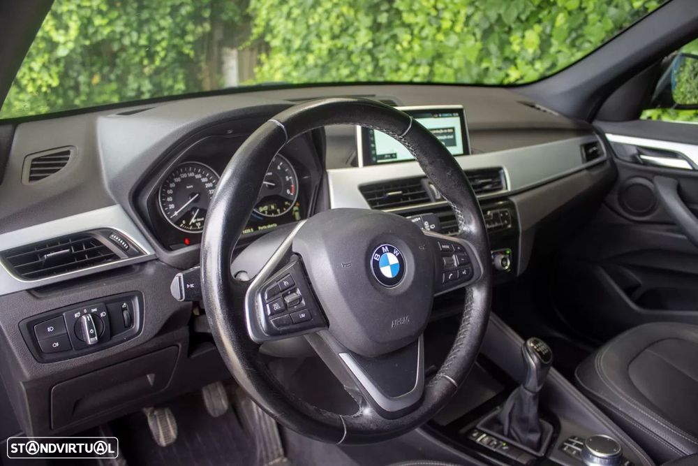 BMW X1 16 d sDrive Line xLine - 12