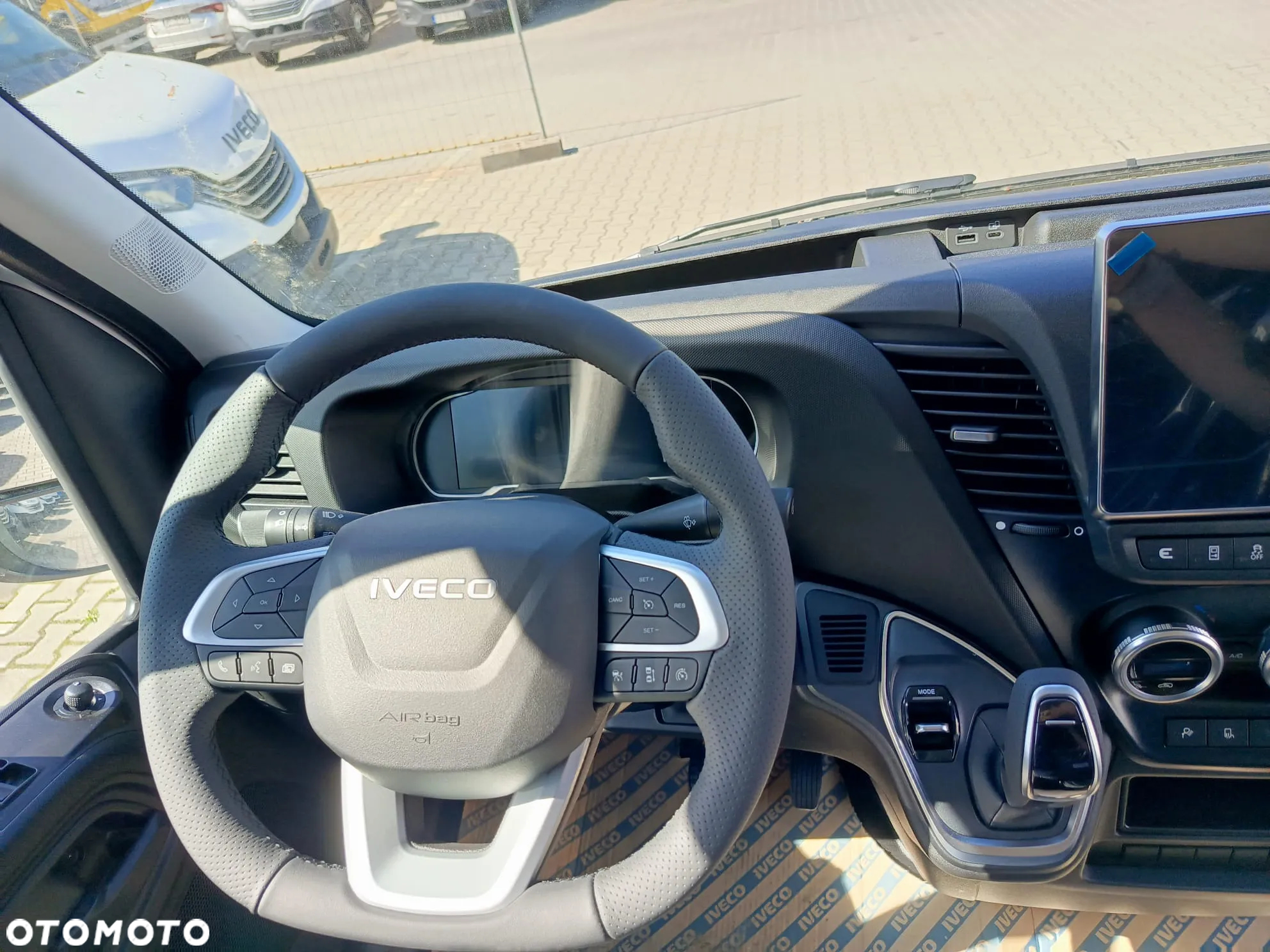 Iveco Daily / Pewny partner w biznesie ! - 10