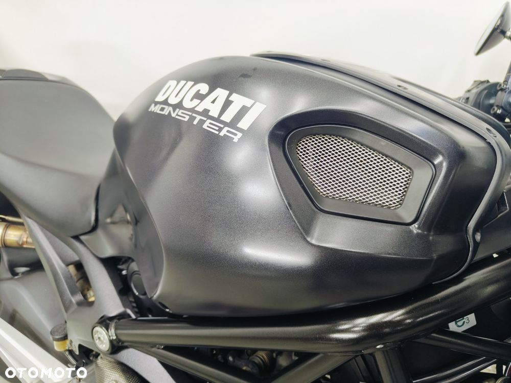 Ducati Monster - 6