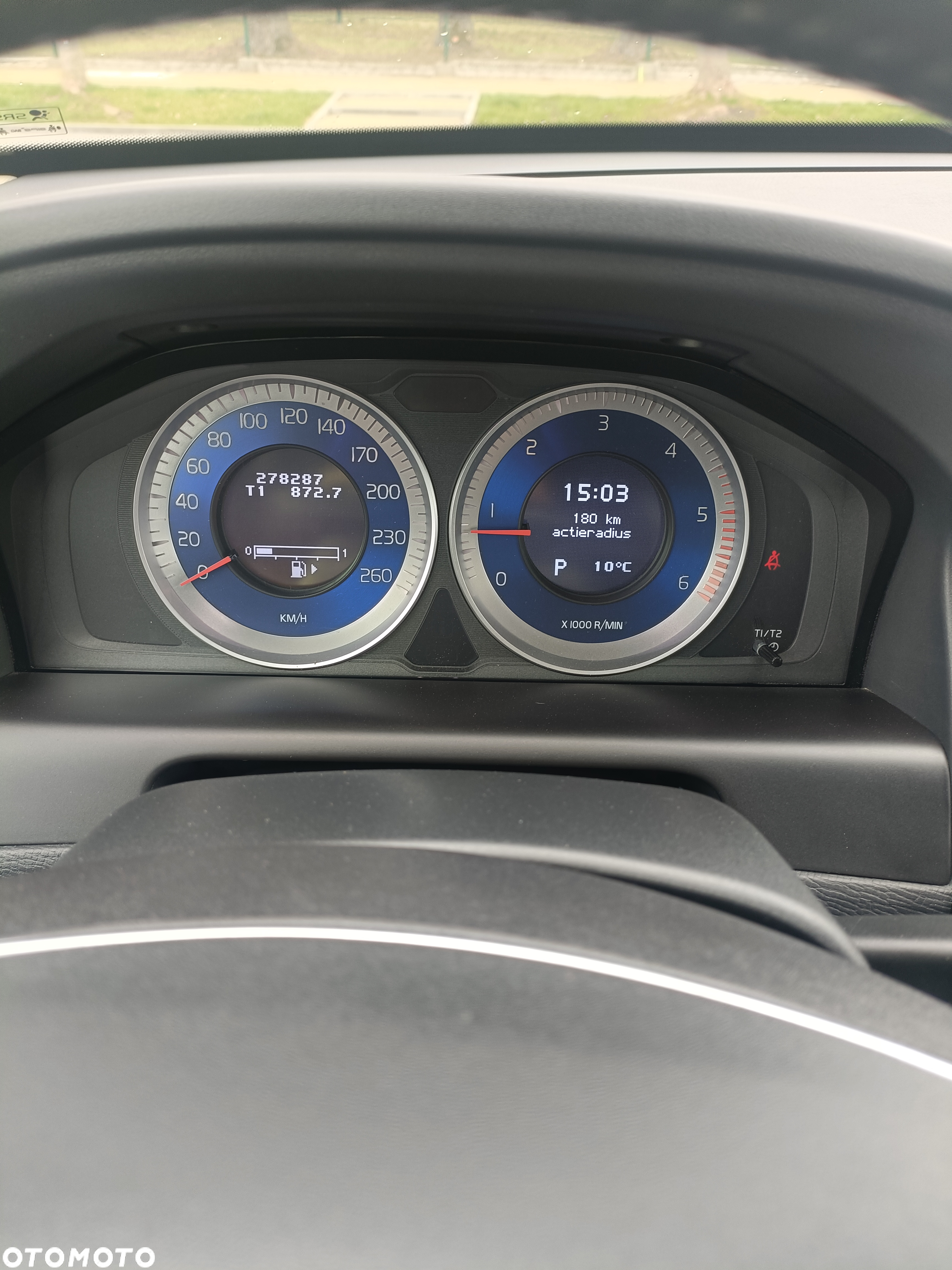 Volvo XC 60 D3 Geartronic RDesign - 13