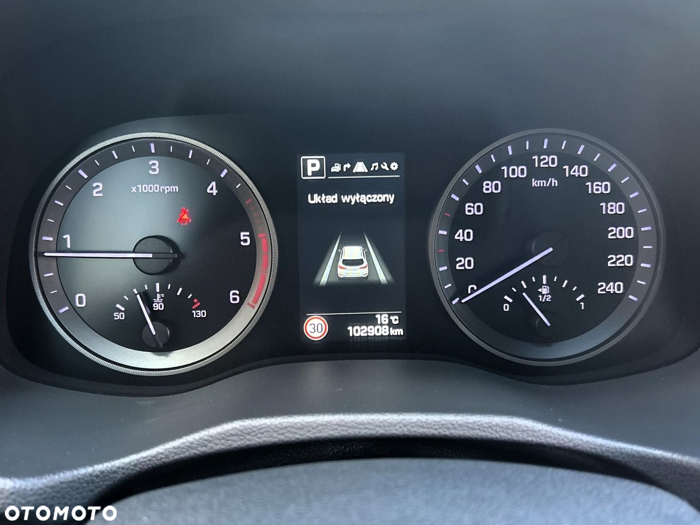 Hyundai Tucson 1.7 CRDI BlueDrive Premium 2WD DCT - 17