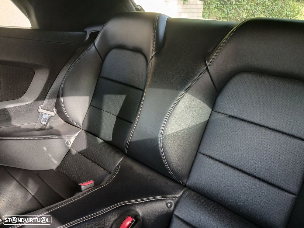 Ford Mustang 2.3i EcoBoost - 24