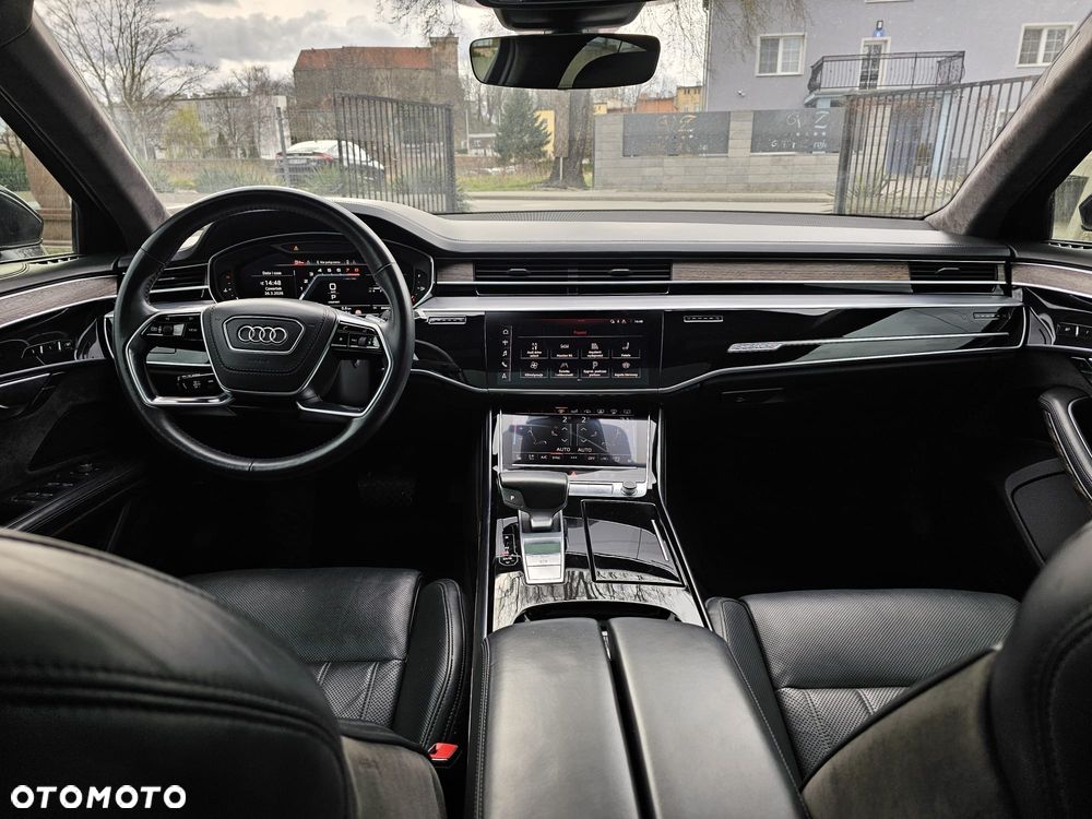 Audi A8 - 27
