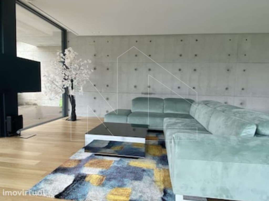 Moradia T3 isolada com piscina e vista rio - Grande imagem: 4/44