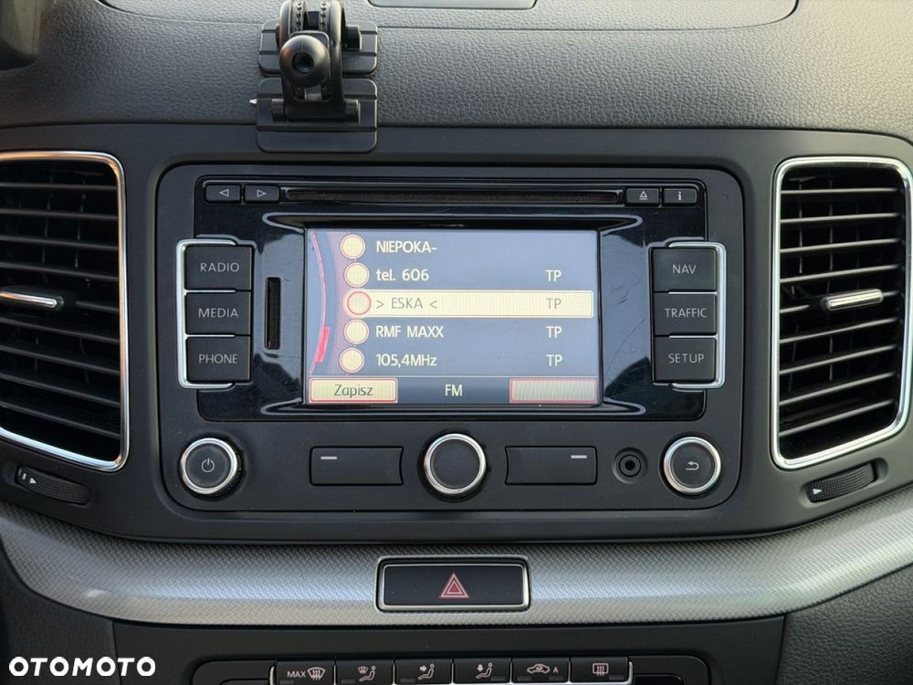 Volkswagen Sharan - 24
