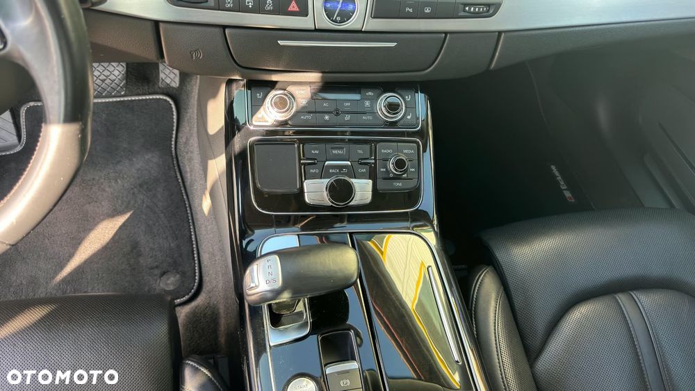 Audi A8 3.0 TDI L Quattro - 17