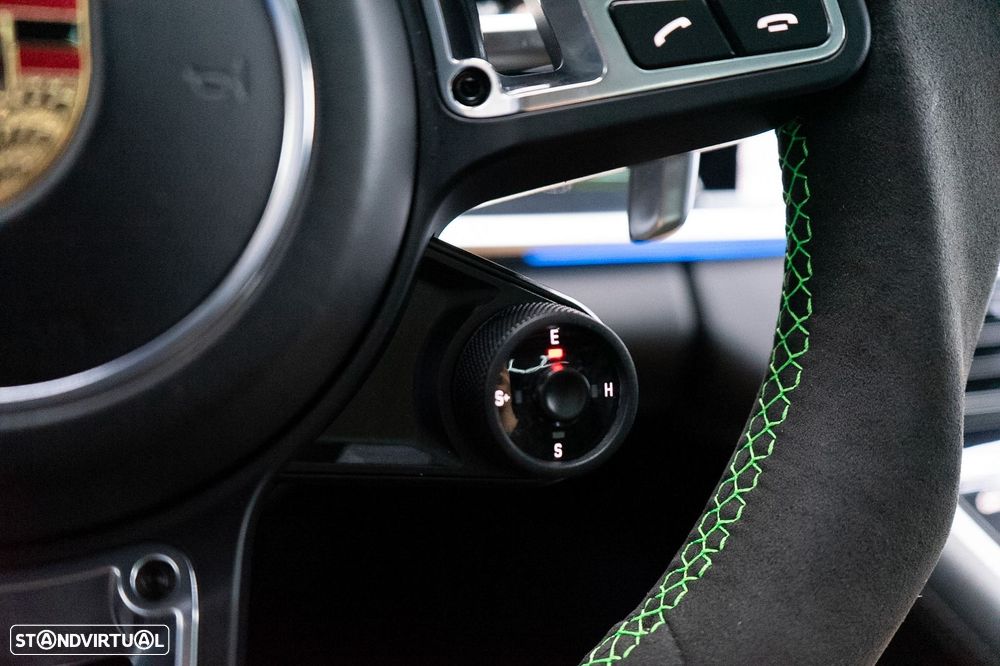 Porsche Panamera Turbo S E-Hybrid - 44