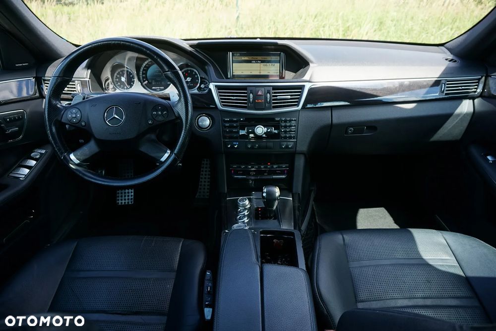 Mercedes-Benz Klasa E 63 AMG - 13