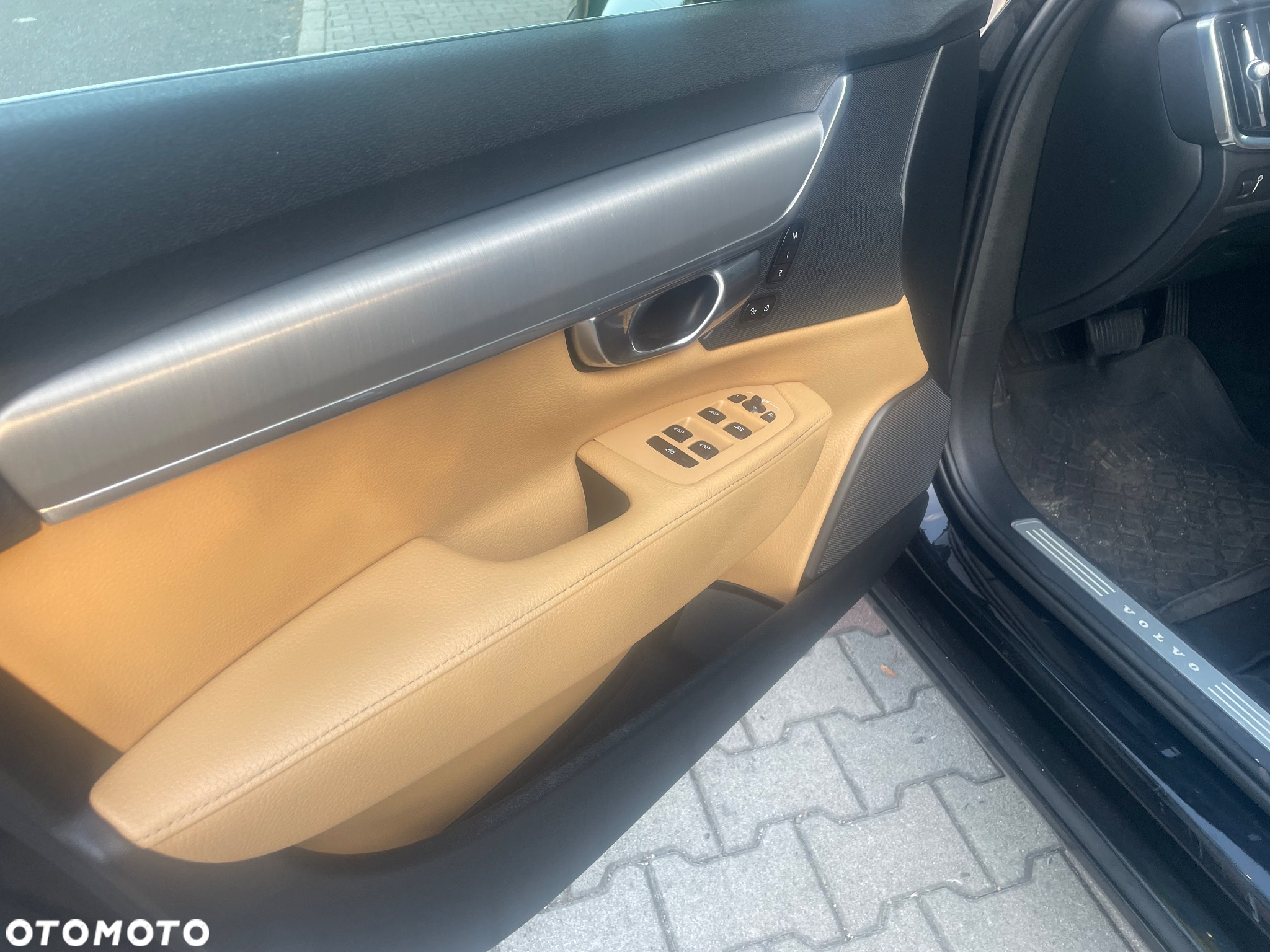 Volvo S90 D4 AWD Momentum - 13