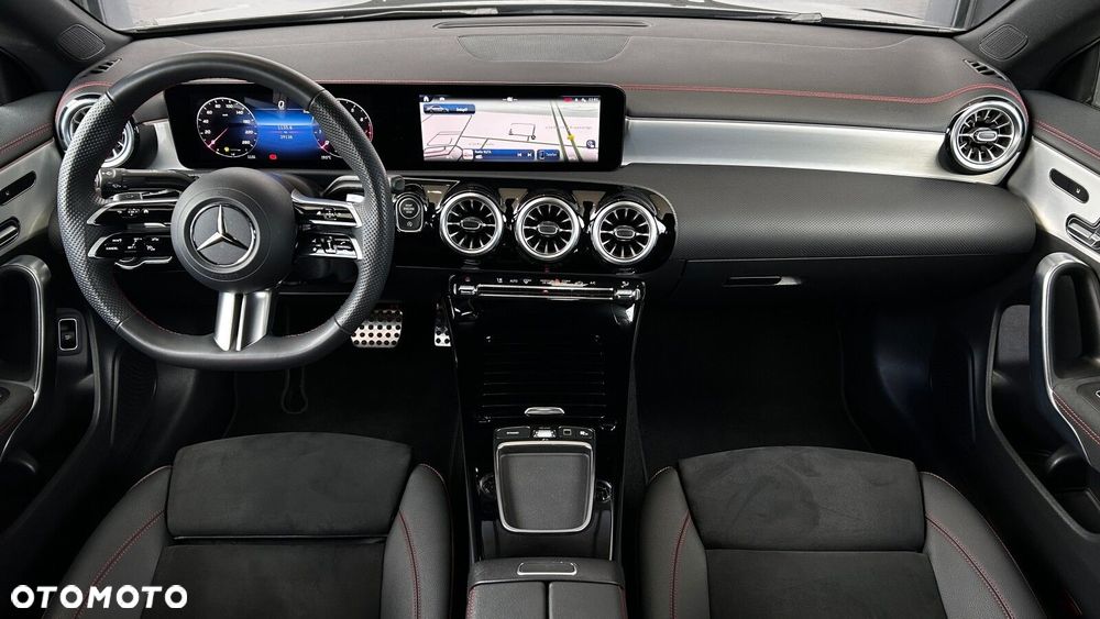 Mercedes-Benz CLA 200 mHEV AMG Line 7G-DCT - 21