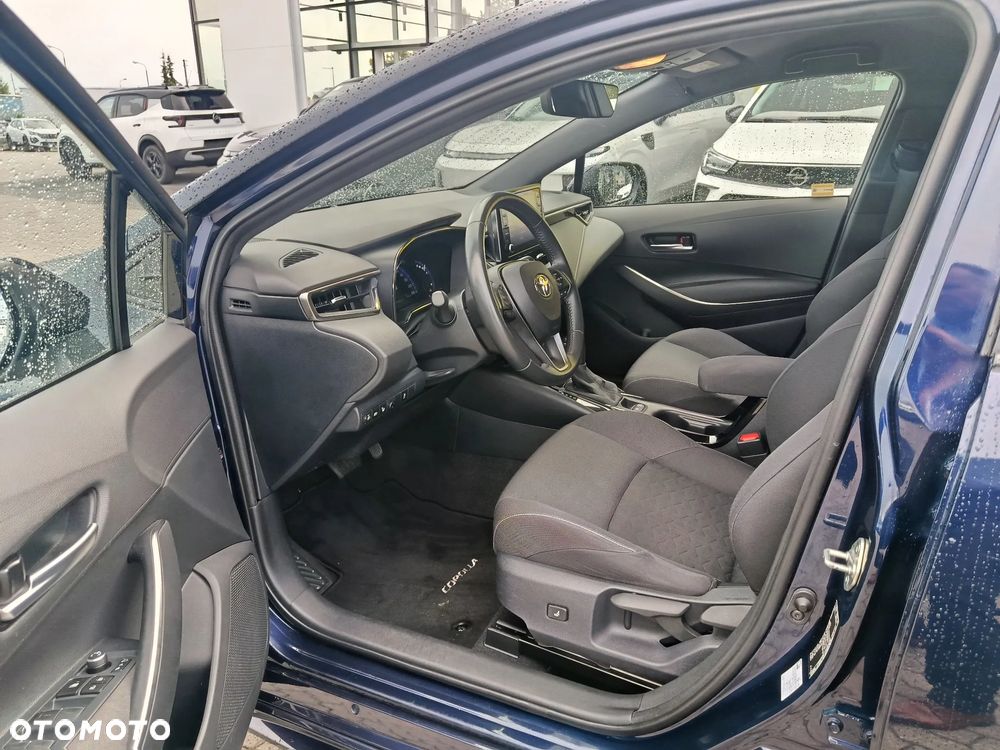 Toyota Corolla 1.8 Hybrid Comfort - 10