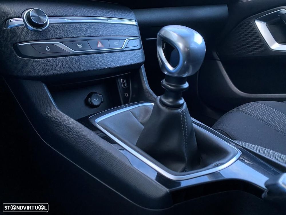 Peugeot 308 SW 1.6 BlueHDi Style - 22