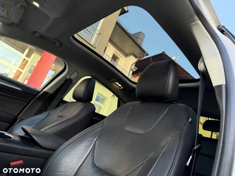 Ford Mondeo 2.0 EcoBlue Titanium - 12