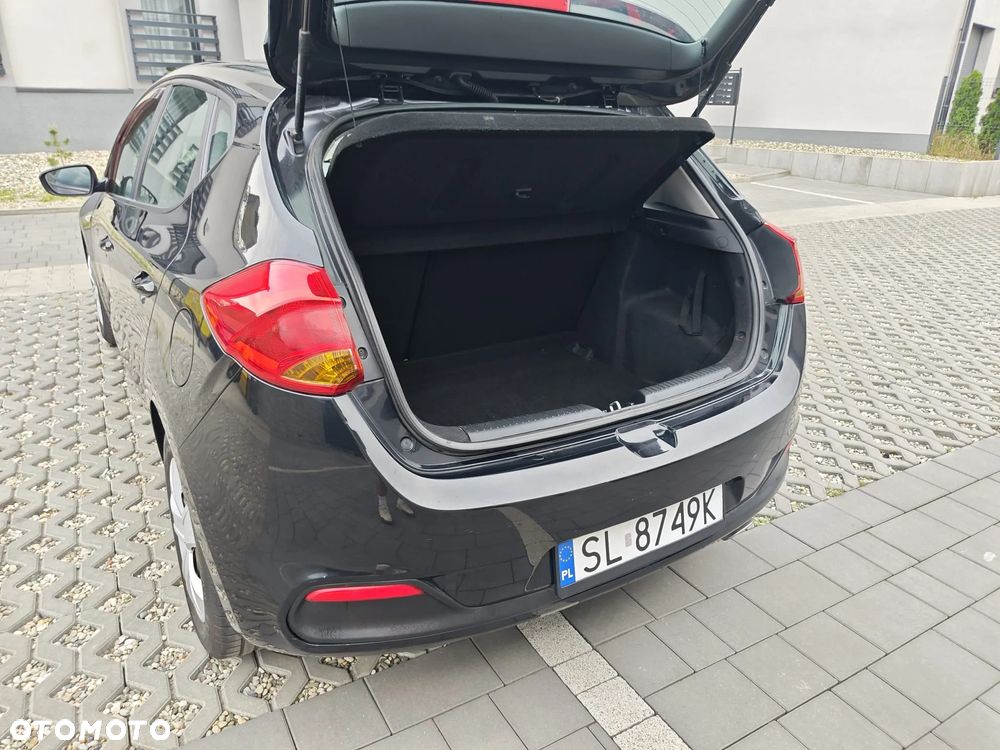 Kia Ceed 1.4 CVVT Vision - 28