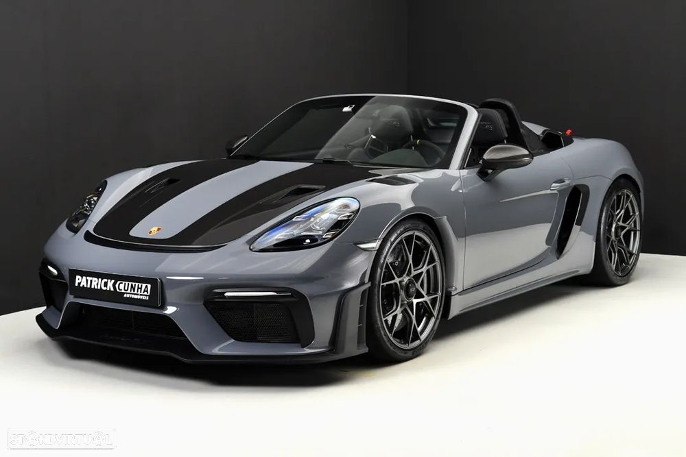 Porsche 718 Spyder RS - 1