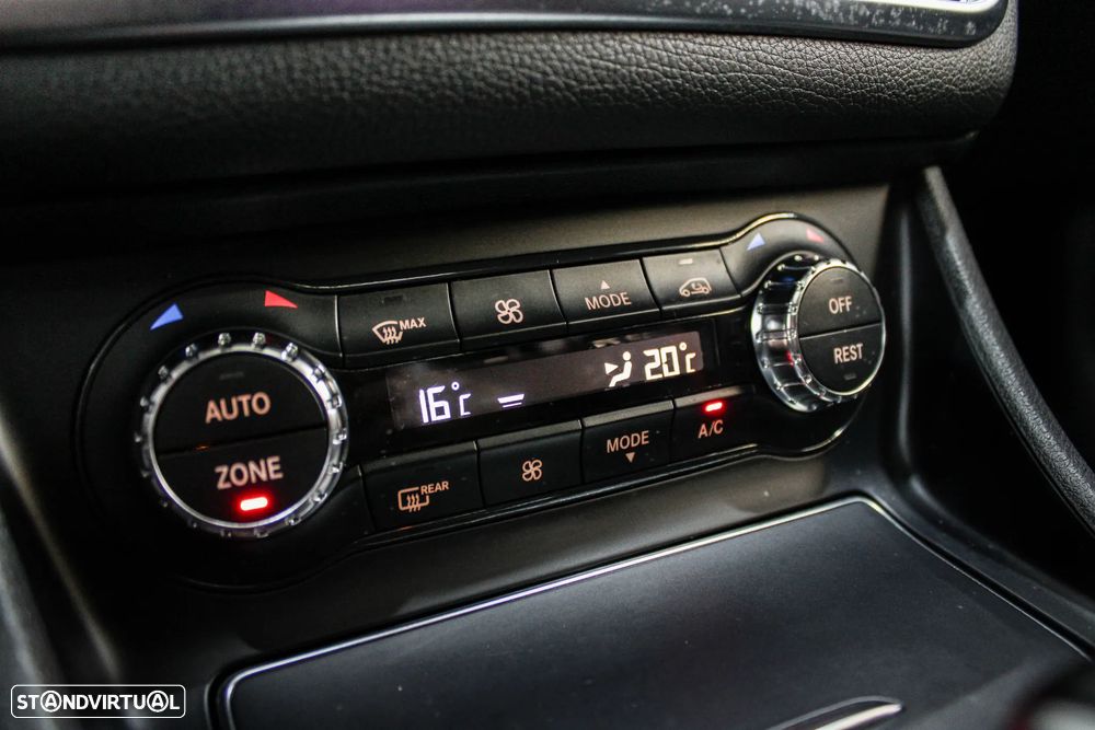 Mercedes-Benz CLA 45 AMG Shooting Brake 4-Matic - 38
