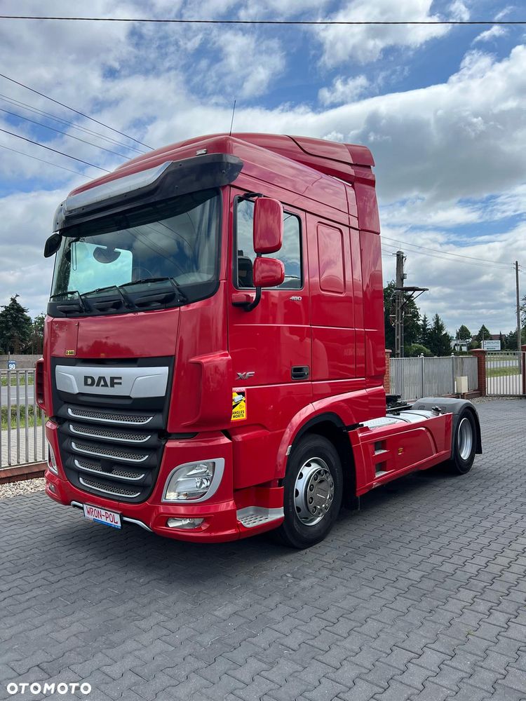 DAF Xf 106.480 2019 bogate wyposażenie klima postojowa lodówka wron-pol