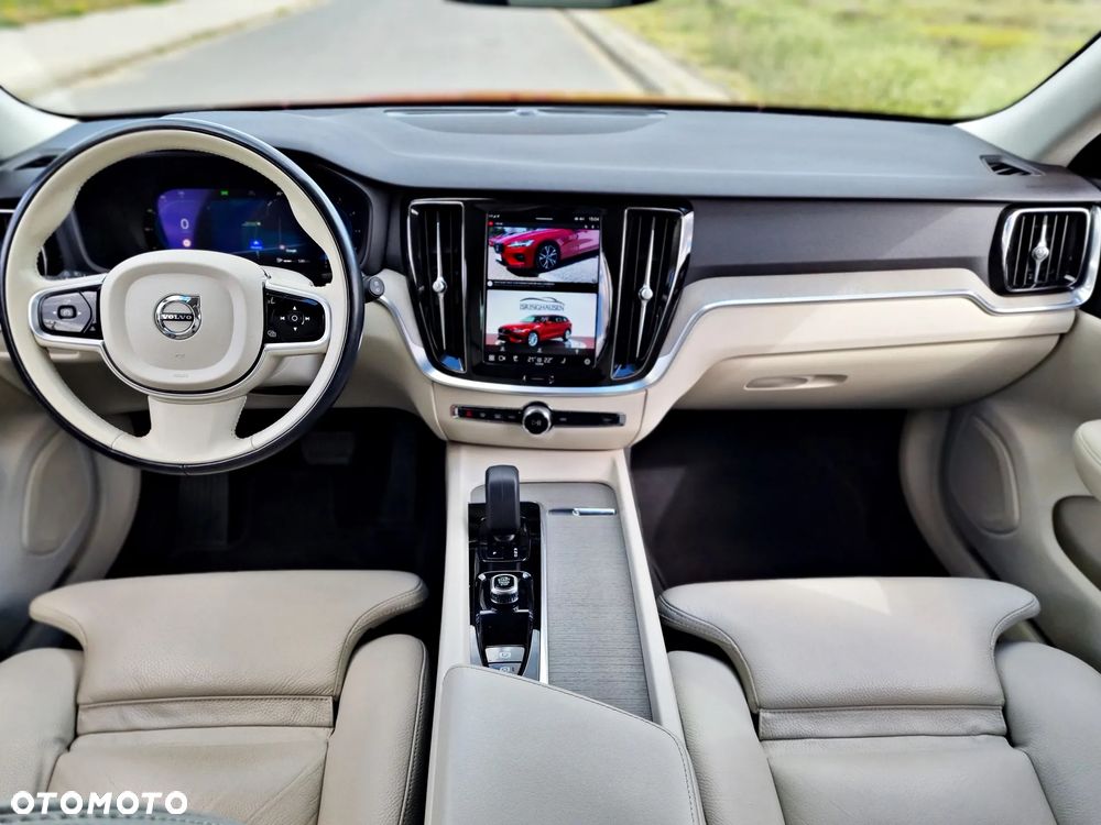 Volvo V60 B4 D Geartronic Momentum Pro - 29