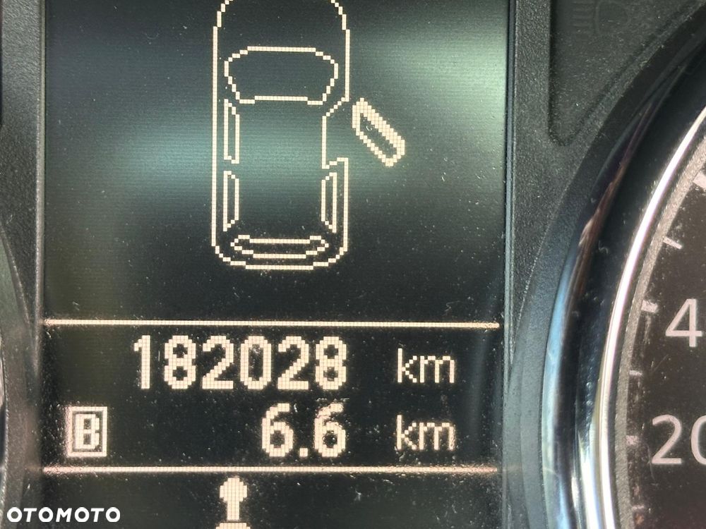Nissan Qashqai - 8