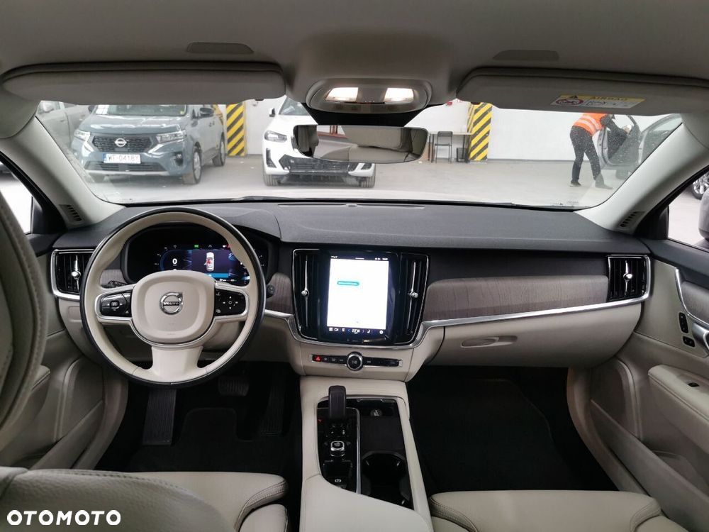Volvo V90 Cross Country - 5