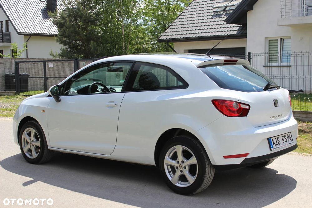 Seat Ibiza SC 1.4 16V Sport - 8