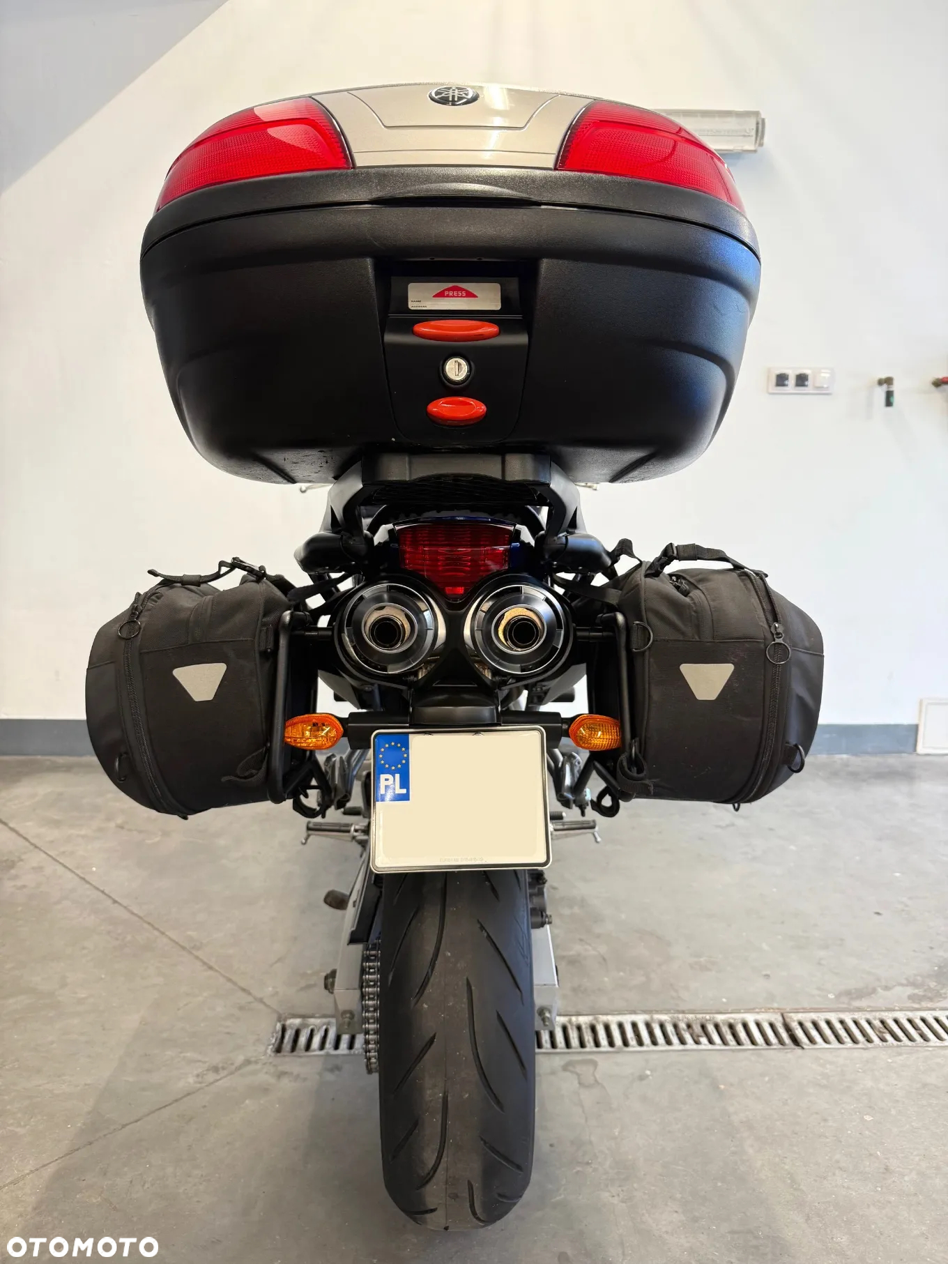 Yamaha FZ6 - 40
