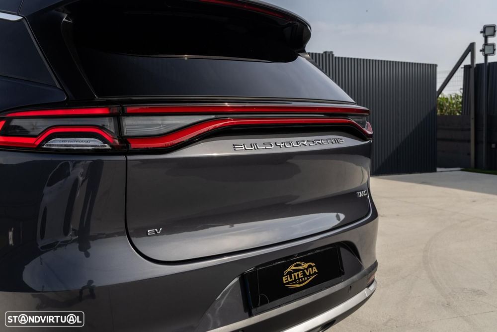 BYD Tang 86.4 kWh AWD Flagship - 25