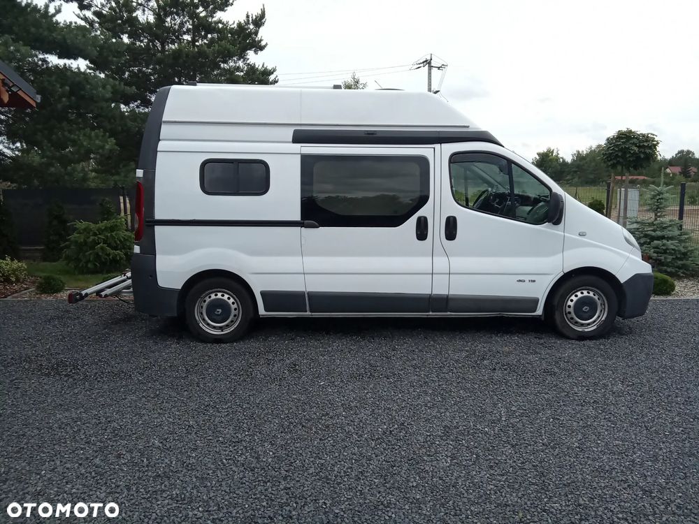 Renault Trafic - 1