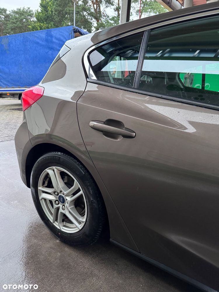 Ford Focus 1.0 EcoBoost Trend Edition Business - 5