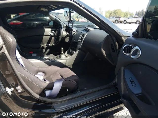 Nissan 370 Z 3.7 V6 Premium - 16