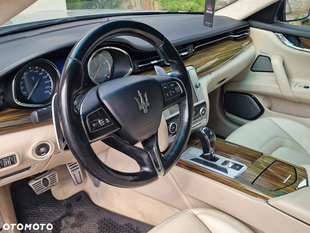 Maserati Quattroporte - 8