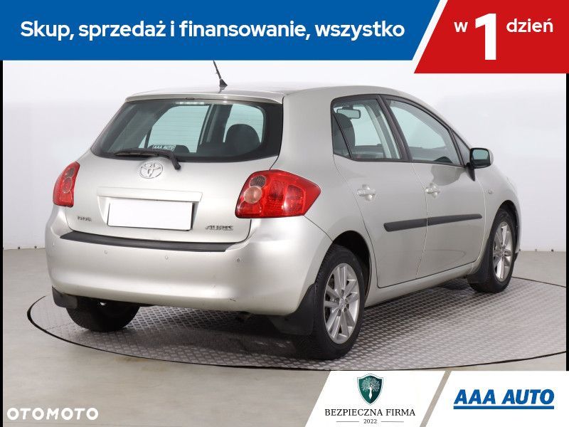 Toyota Auris - 6