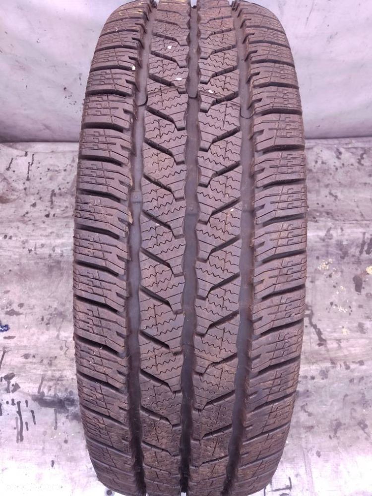 Continental VanContact Winter 225/75 R16C 121/120R 2025 - 1