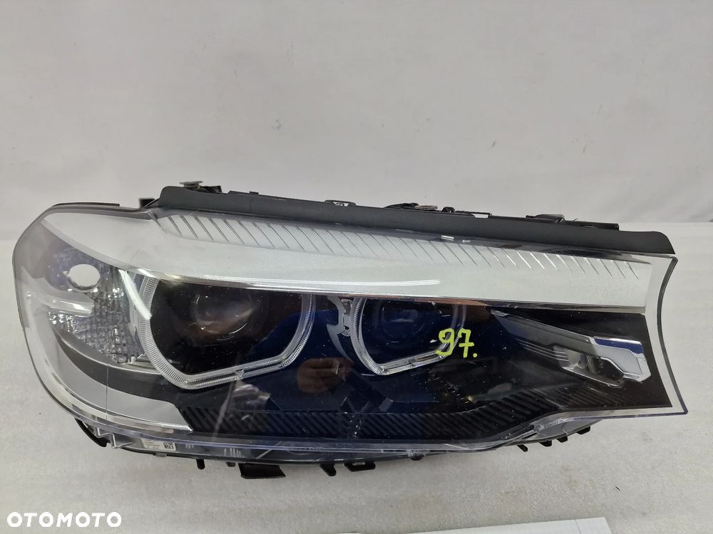 BMW G30 / G31 17- PRAWA LAMPA PRZEDNIA PRZÓD Z DOŚWIETLANIEM FULL LED , NR 8499116-01 / 8499116 , NR AUKCJI LA97