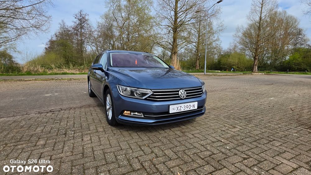 Volkswagen Passat - 3