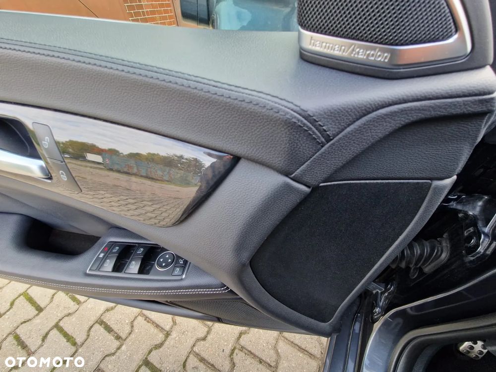 Mercedes-Benz CLS Shooting Brake 350 CDI DPF BlueEFFICIENCY 7G-T Edition 1 - 19