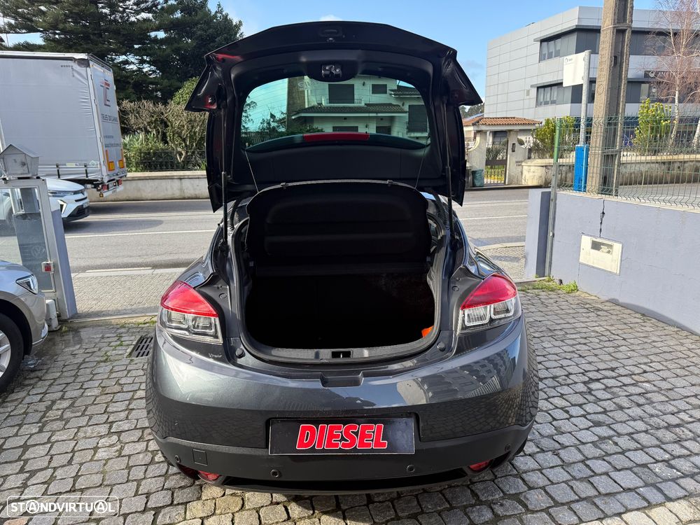 Renault Mégane Coupe 1.5 dCi Bose Edition SS - 10