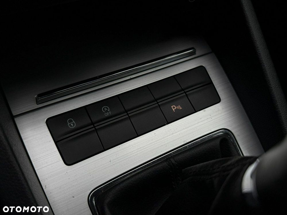 Skoda Octavia 1.6 TDI SCR Ambition - 28