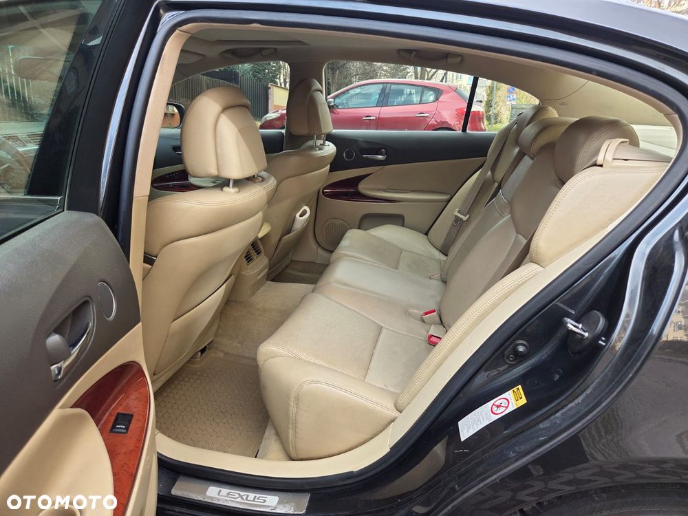 Lexus GS 450h - 14