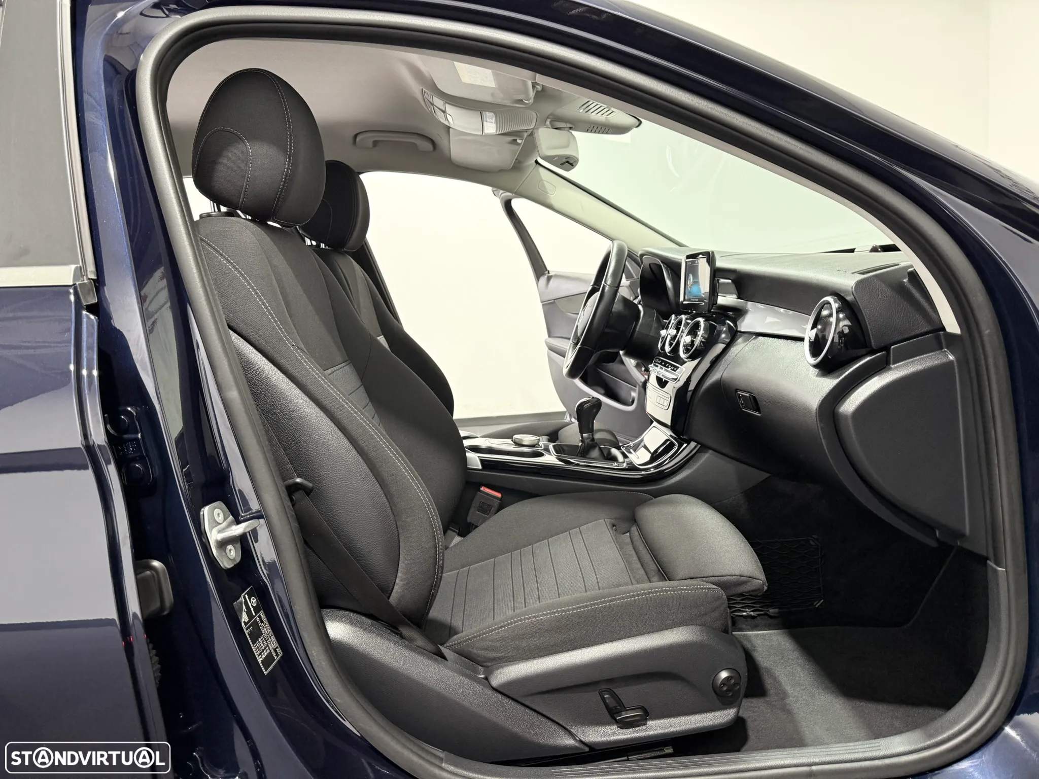 Mercedes-Benz C 200 d Business Solutions - 33