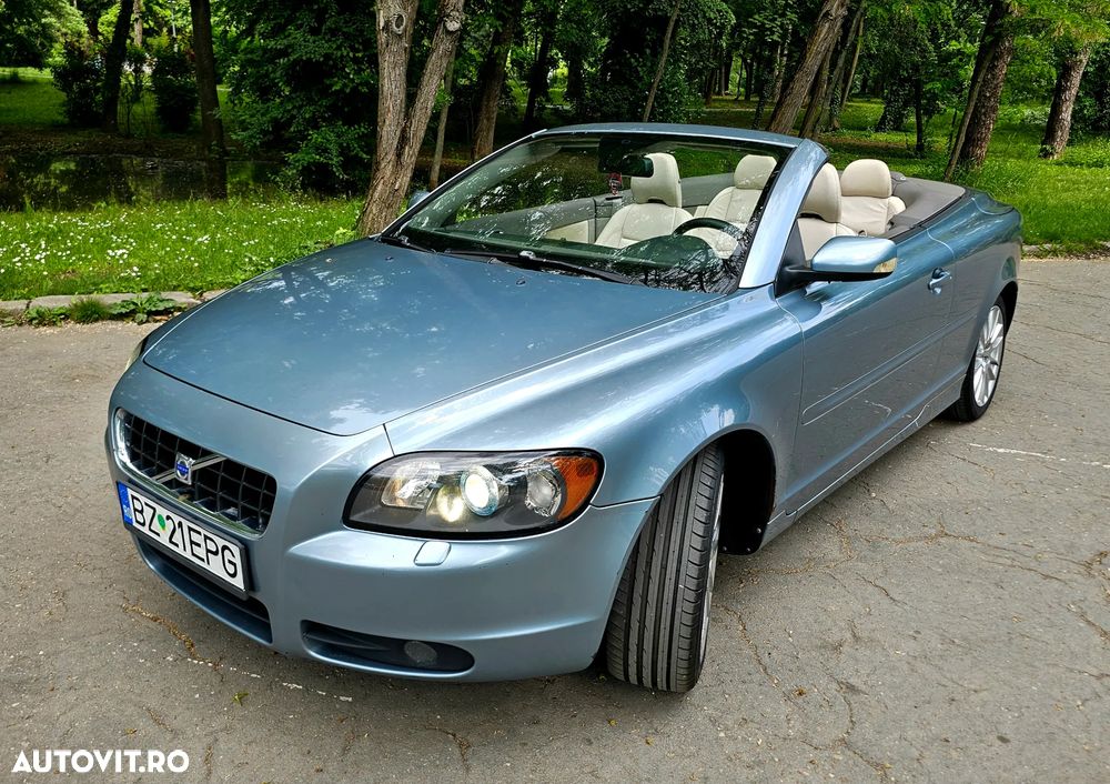 Volvo C70 2.4i Summum - 2